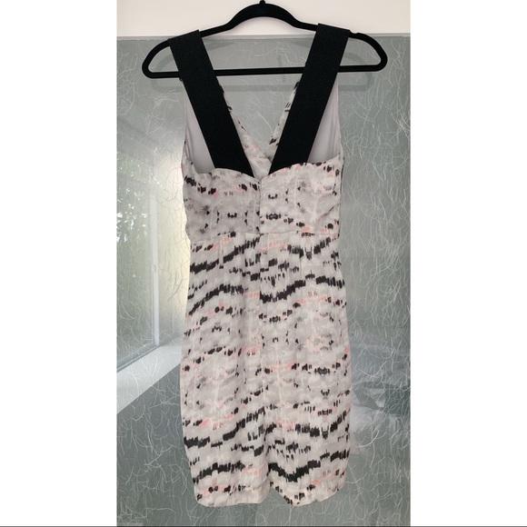 Silky Feel Patterned Dress S - Picture 2 of 3